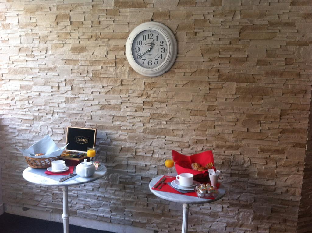 Le Monopole Otel Reims Dış mekan fotoğraf