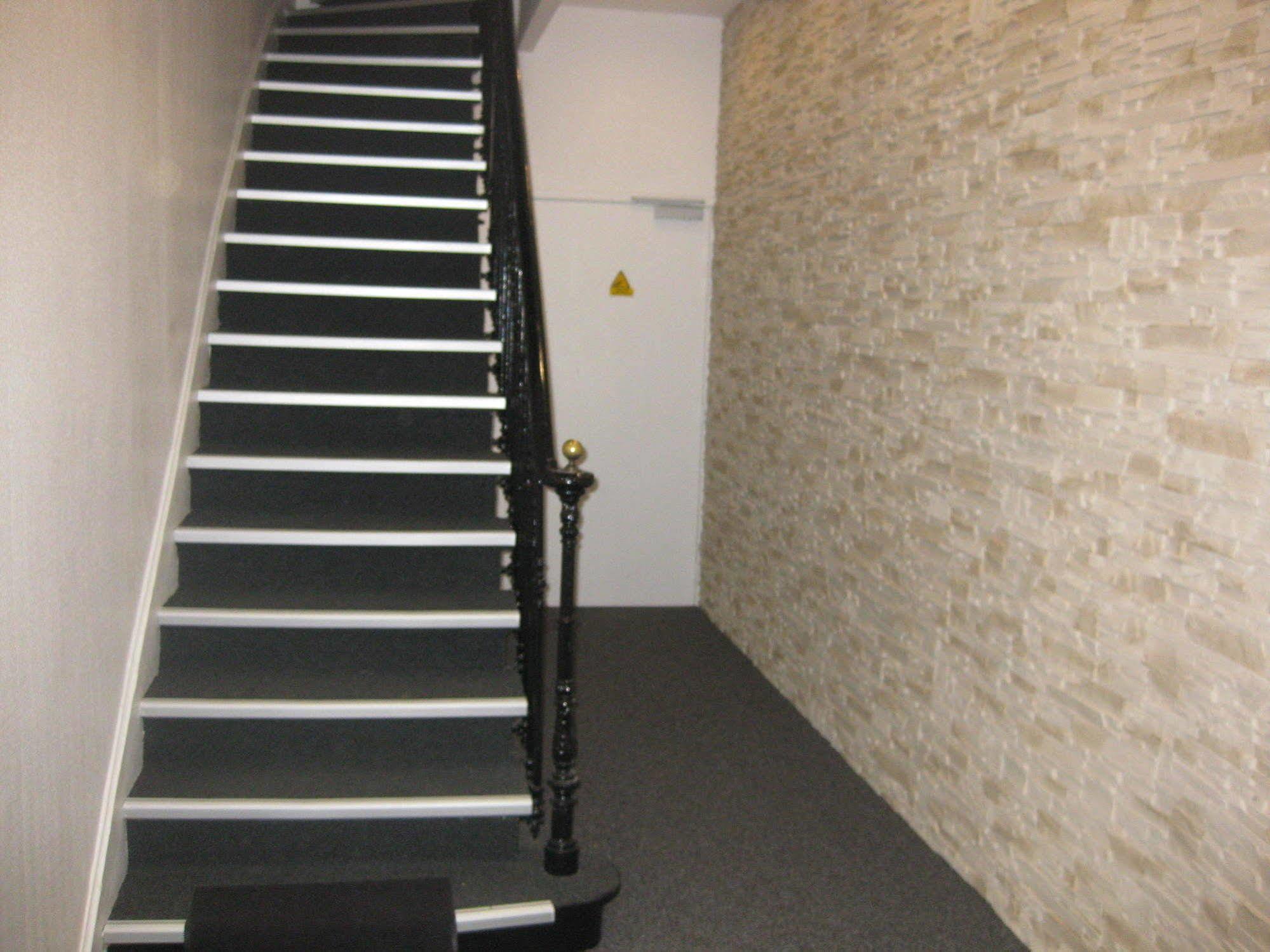 Le Monopole Otel Reims Dış mekan fotoğraf